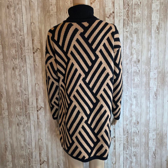SHEIN Sweater Dress Size S Black & Tan Geometric Pattern - Picture 8 of 10